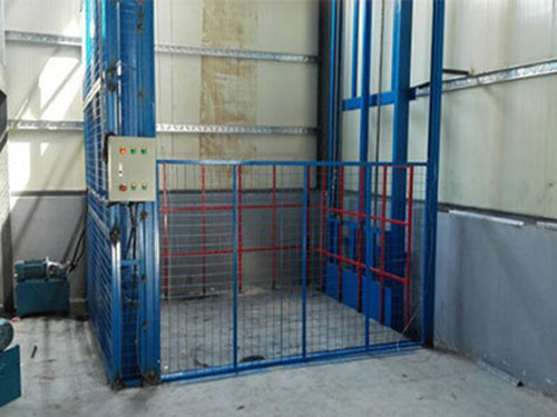 1596760629274557.jpg 升降(jiàng)貨梯